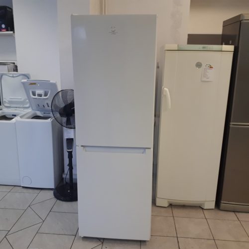 Indesit kombinált hűtőszekrény