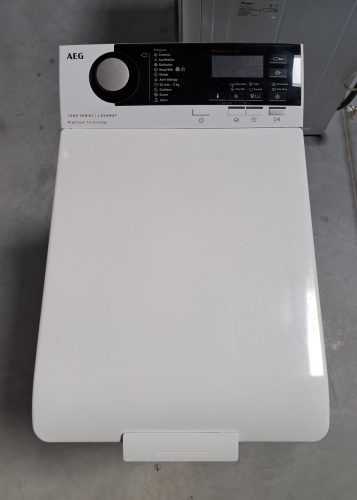 AEG Felültöltős Mosógép (LTX7E272E)